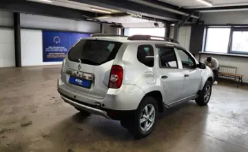 Renault Duster 2014 года за 4 500 000 тг. в Астана фото 3