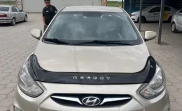 Hyundai Accent 2014 года за 4 500 000 тг. в Караганда фото 2