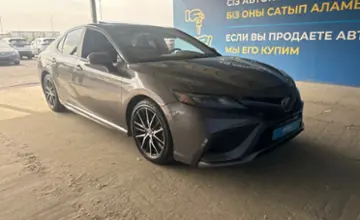 Toyota Camry 2022 года за 11 000 000 тг. в Алматы фото 3