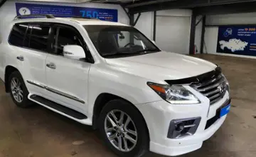 Lexus LX 2012 года за 20 000 000 тг. в Астана фото 2