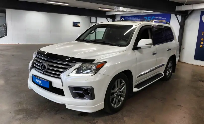 Lexus LX 2012 года за 20 000 000 тг. в Астана