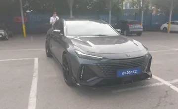 Changan UNI-V 2023 года за 9 200 000 тг. в Алматы фото 2