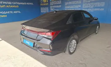 Hyundai Elantra 2022 года за 6 800 000 тг. в Алматы