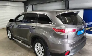 Toyota Highlander 2016 года за 13 200 000 тг. в Астана фото 4
