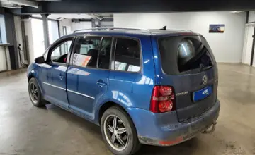 Volkswagen Touran 2009 года за 3 500 000 тг. в Астана фото 4