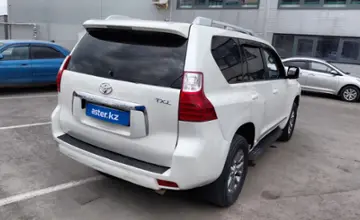 Toyota Land Cruiser Prado 2013 года за 17 000 000 тг. в Астана фото 3