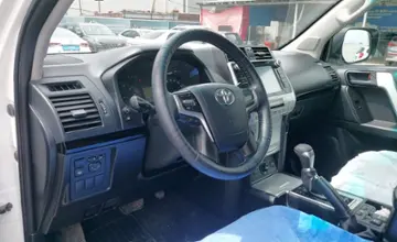 Toyota Land Cruiser Prado 2018 года за 21 000 000 тг. в Шымкент фото 5