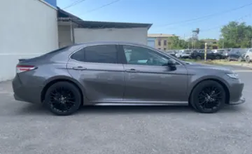 Toyota Camry 2020 года за 12 500 000 тг. в Тараз фото 4