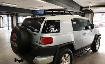 Toyota FJ Cruiser 2007 года за 14 000 000 тг. в Астана фото 3