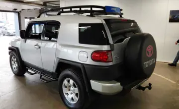 Toyota FJ Cruiser 2007 года за 14 000 000 тг. в Астана фото 4