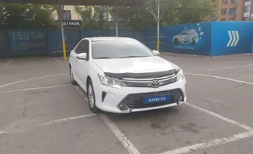 Toyota Camry 2014 года за 10 500 000 тг. в Алматы фото 2
