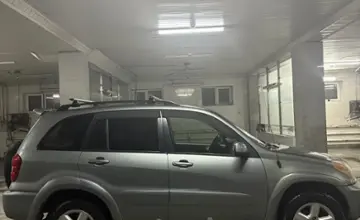 Toyota RAV4 2004 года за 5 000 000 тг. в Алматы фото 4
