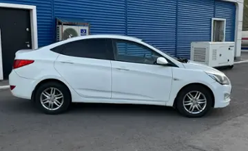 Hyundai Accent 2014 года за 3 600 000 тг. в Караганда фото 3
