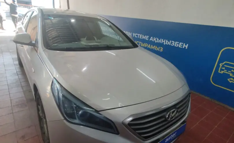 Hyundai Sonata 2014 года за 6 000 000 тг. в Астана фото 3