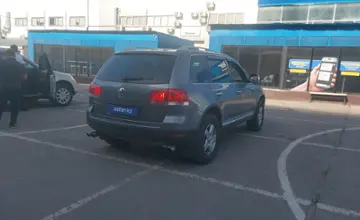 Volkswagen Touareg 2004 года за 4 500 000 тг. в Алматы фото 3