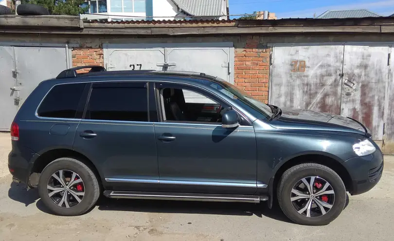 Volkswagen Touareg 2004 года за 4 300 000 тг. в Костанай фото 2