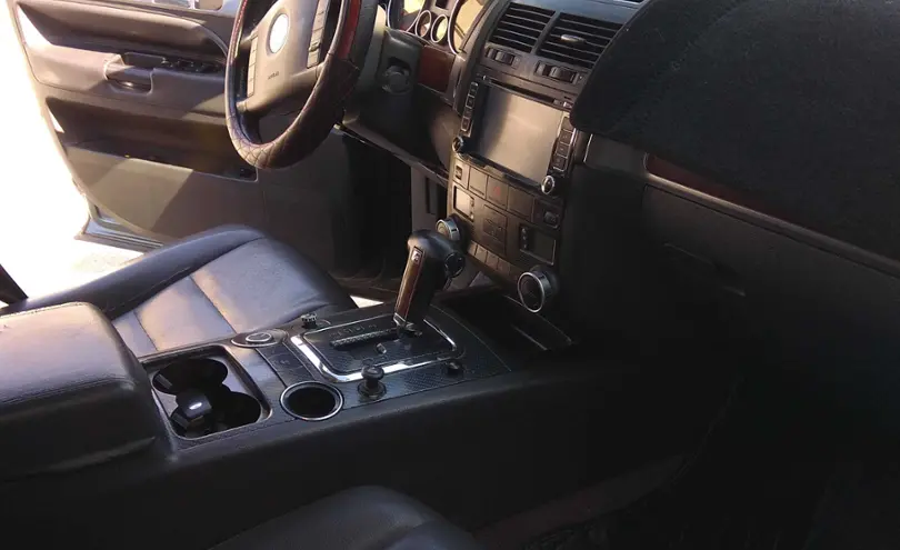Volkswagen Touareg 2004 года за 4 300 000 тг. в Костанай фото 4