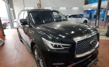 Infiniti QX80 2021 года за 32 000 000 тг. в Астана фото 3