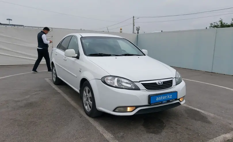 Daewoo Gentra 2014 года за 3 500 000 тг. в Шымкент фото 2
