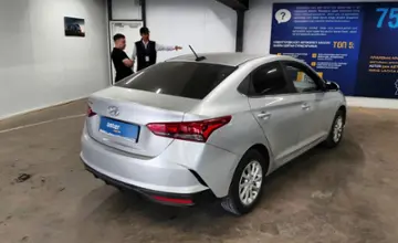 Hyundai Accent 2020 года за 6 600 000 тг. в Астана фото 3