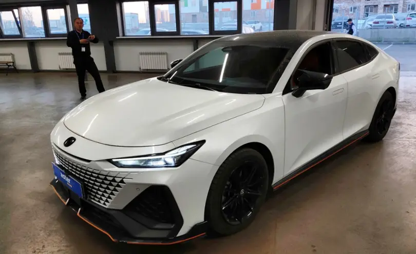 Changan UNI-V 2023 года за 10 000 000 тг. в Астана