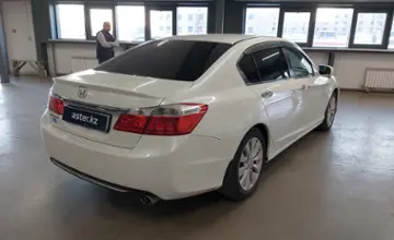 Honda Accord 2013 года за 6 800 000 тг. в Астана фото 3