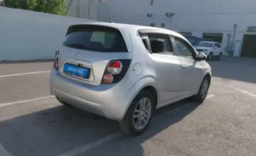 Chevrolet Aveo 2013 года за 2 800 000 тг. в Шымкент фото 3