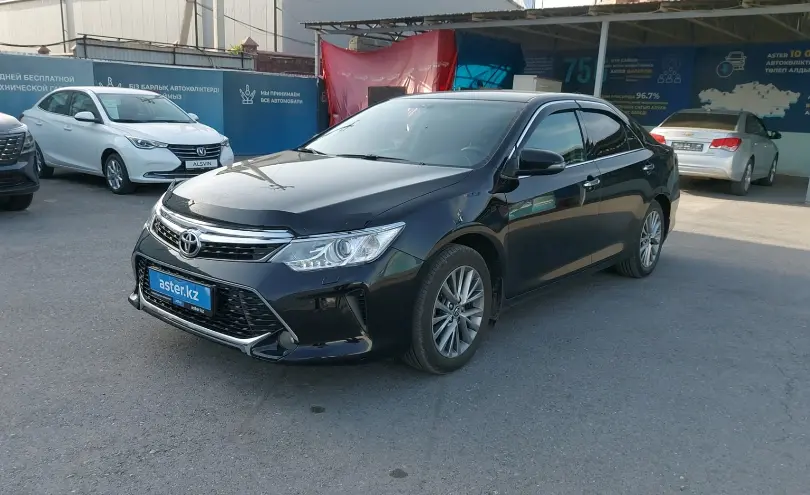 Toyota Camry 2016 года за 11 000 000 тг. в Шымкент