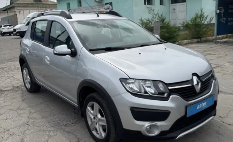 Renault Sandero 2018 года за 6 500 000 тг. в Талдыкорган фото 3