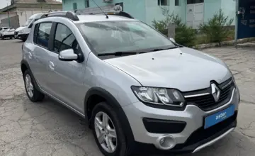 Renault Sandero 2018 года за 6 500 000 тг. в Талдыкорган фото 3