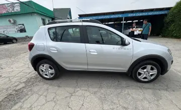 Renault Sandero 2018 года за 6 500 000 тг. в Талдыкорган фото 4
