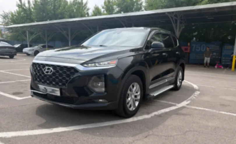 Hyundai Santa Fe 2020 года за 10 000 000 тг. в Алматы