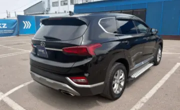 Hyundai Santa Fe 2020 года за 10 000 000 тг. в Алматы фото 3