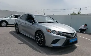 Toyota Camry 2019 года за 12 000 000 тг. в Шымкент фото 2