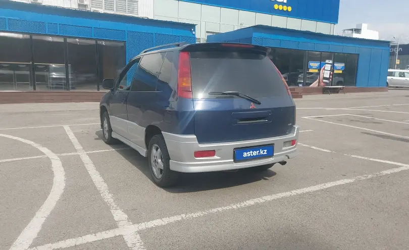 Mitsubishi Space Runner 2000 года за 2 500 000 тг. в Алматы фото 4