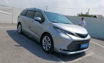 Toyota Sienna 2022 года за 28 000 000 тг. в Шымкент фото 2