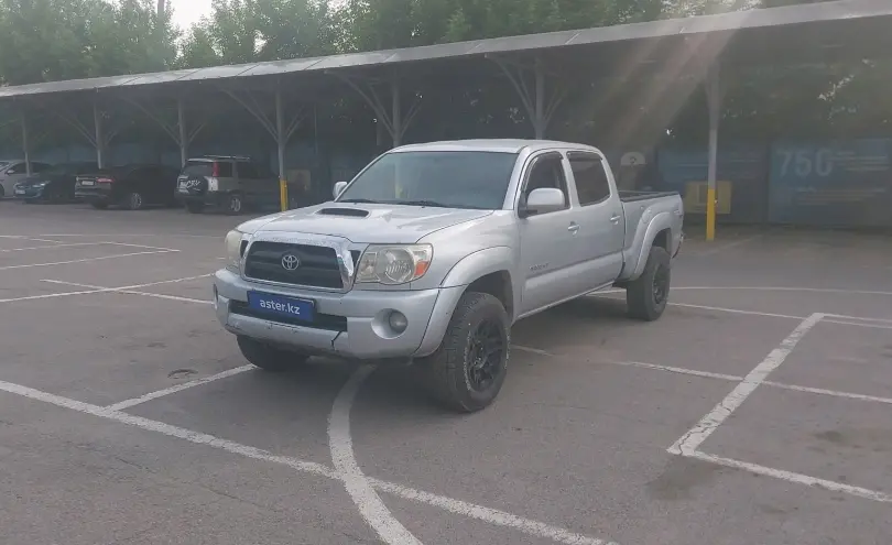 Toyota Tacoma 2006 года за 11 000 000 тг. в Алматы