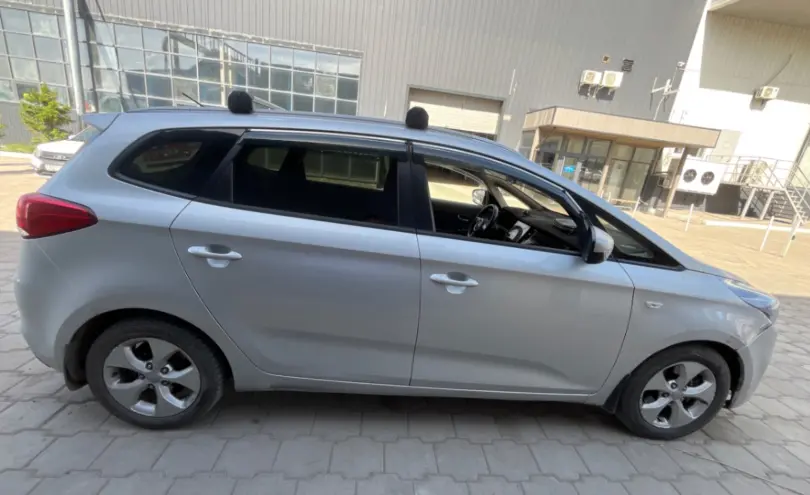 Kia Carens 2013 года за 6 300 000 тг. в Караганда фото 4
