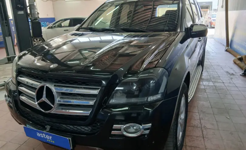 Mercedes-Benz GL-Класс 2008 года за 11 000 000 тг. в Астана