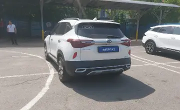 Kia Seltos 2020 года за 7 500 000 тг. в Алматы фото 4