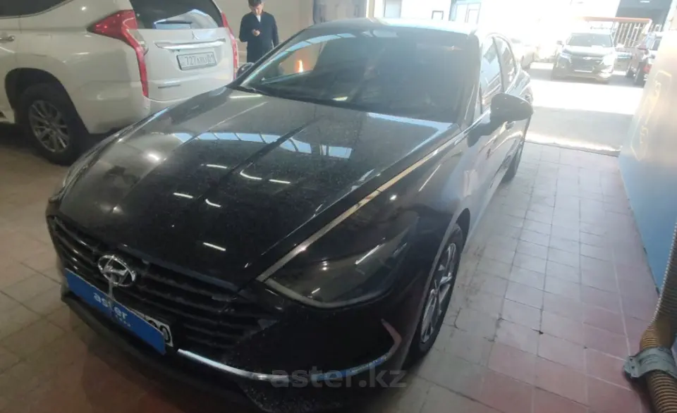 Hyundai Sonata 2020 года за 9 200 000 тг. в Астана