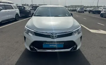 Toyota Camry 2016 года за 10 500 000 тг. в Алматы фото 2