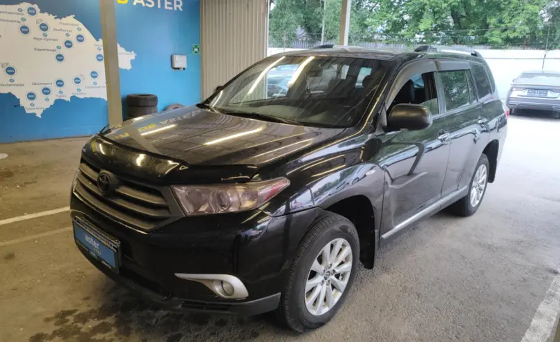 Toyota Highlander 2011 года за 10 500 000 тг. в Алматы