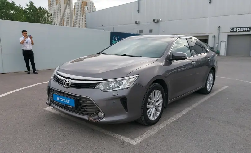 Toyota Camry 2015 года за 12 000 000 тг. в Шымкент
