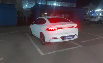 BYD Qin 2024 года за 5 300 000 тг. в Алматы фото 4