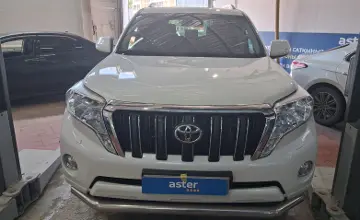 Toyota Land Cruiser Prado 2015 года за 18 000 000 тг. в Астана фото 2