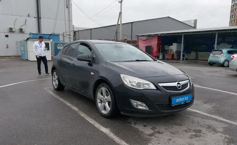 Opel Astra 2010 года за 3 000 000 тг. в Шымкент фото 2