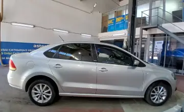 Volkswagen Polo 2015 года за 4 700 000 тг. в Астана фото 4