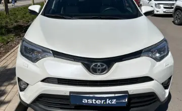 Toyota RAV4 2017 года за 10 700 000 тг. в Астана фото 2