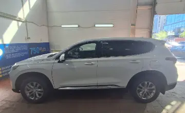 Hyundai Santa Fe 2020 года за 11 000 000 тг. в Астана фото 4
